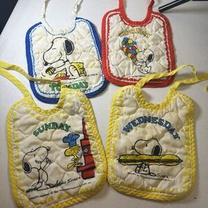 Vintage‎ Peanuts Snoopy Charlie Brown Woodstock Baby Bib Lot Of 4 Rare